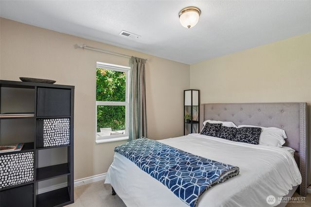 9810 NE 3rd Street, Vancouver, WA 98664