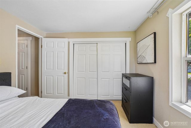 9810 NE 3rd Street, Vancouver, WA 98664
