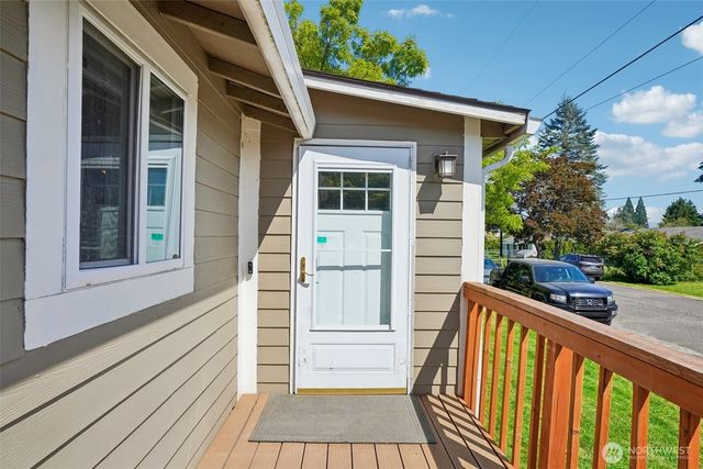9810 NE 3rd Street, Vancouver, WA 98664
