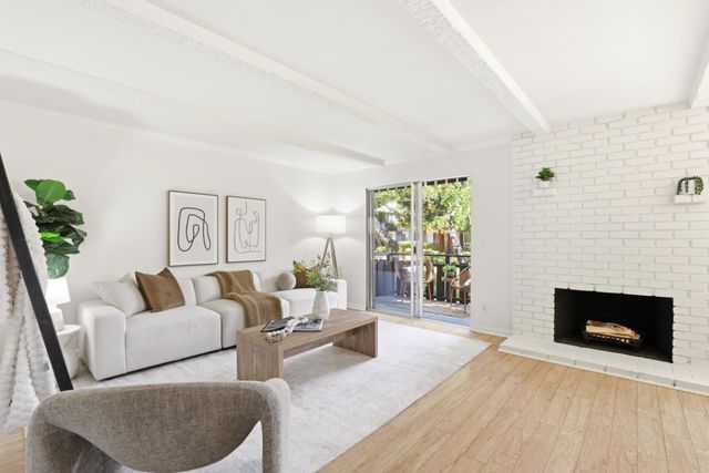 100 E Middlefield Road 3B, Mountain View, CA 94043