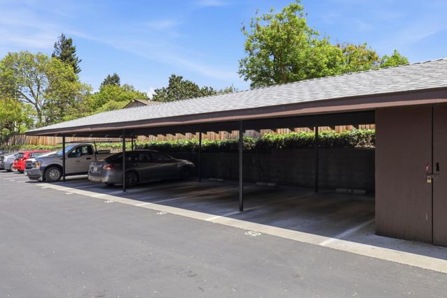 100 E Middlefield Road 3B, Mountain View, CA 94043