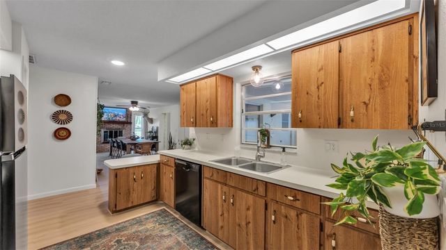 1743 WILSHIRE COURT, Lakeland, FL 33809