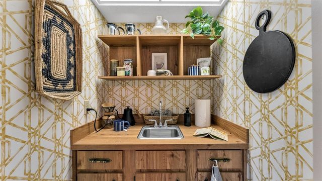 1743 WILSHIRE COURT, Lakeland, FL 33809