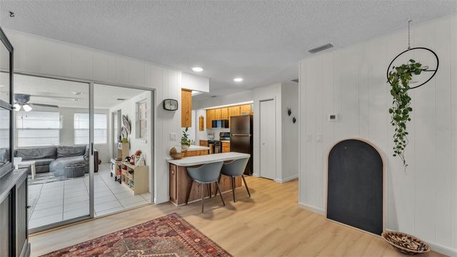 1743 WILSHIRE COURT, Lakeland, FL 33809