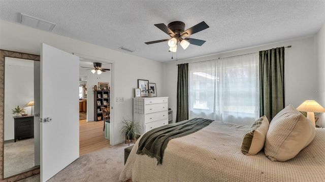 1743 WILSHIRE COURT, Lakeland, FL 33809