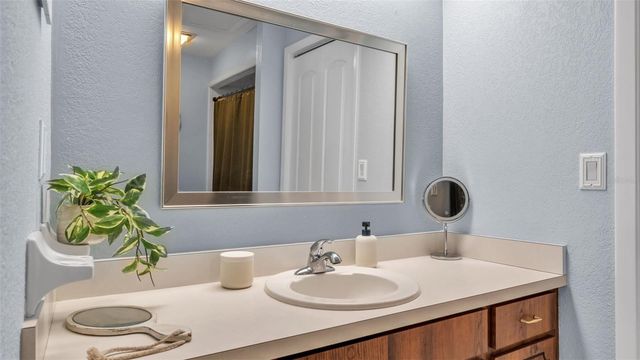 1743 WILSHIRE COURT, Lakeland, FL 33809