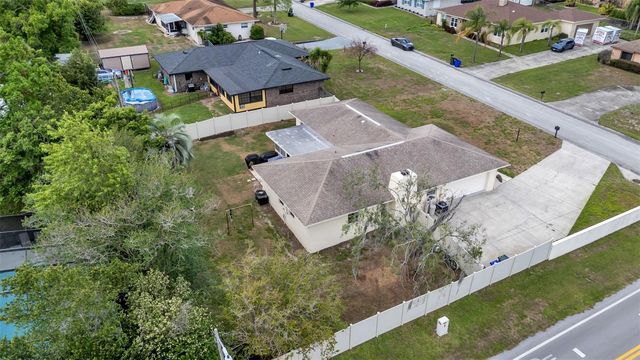1743 WILSHIRE COURT, Lakeland, FL 33809