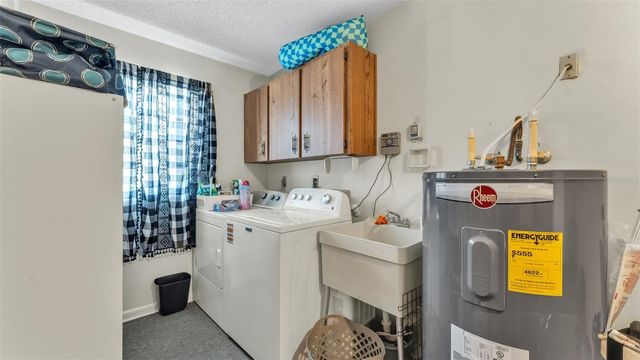 1743 WILSHIRE COURT, Lakeland, FL 33809