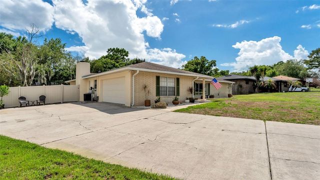 1743 WILSHIRE COURT, Lakeland, FL 33809