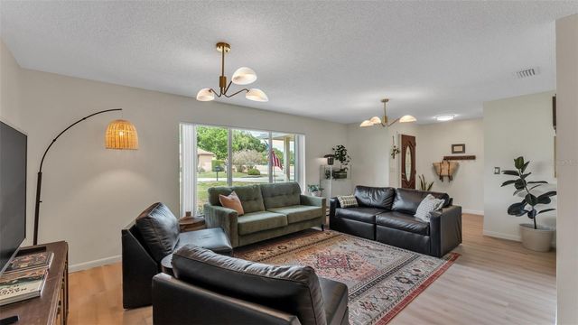 1743 WILSHIRE COURT, Lakeland, FL 33809