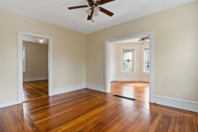 185 Stevens St, Fall River, MA 02721