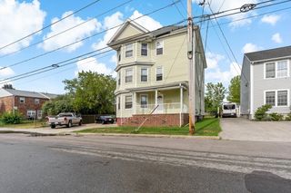 185 Stevens St, Fall River, MA 02721