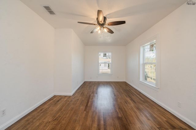 210 N BEVERLY DRIVE, Wichita Falls, TX 76306