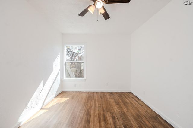 210 N BEVERLY DRIVE, Wichita Falls, TX 76306