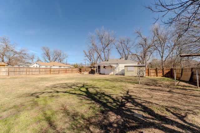 210 N BEVERLY DRIVE, Wichita Falls, TX 76306