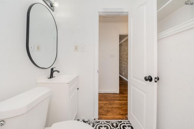 210 N BEVERLY DRIVE, Wichita Falls, TX 76306