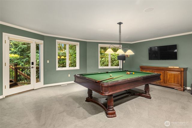 3240 126th Avenue NE, Bellevue, WA 98005