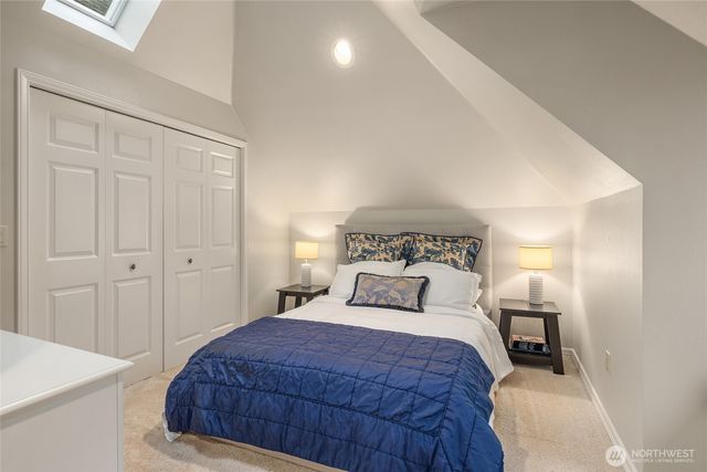 3240 126th Avenue NE, Bellevue, WA 98005