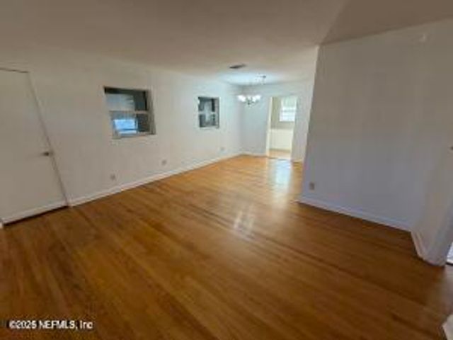 5904 THEED Street, Jacksonville, FL 32211