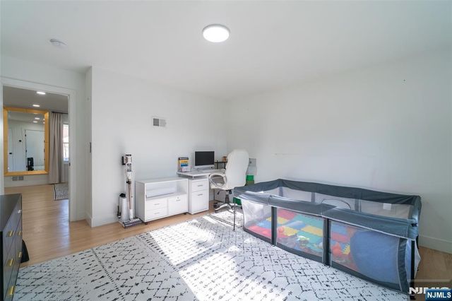 0058 26th, Fair Lawn, NJ 07410