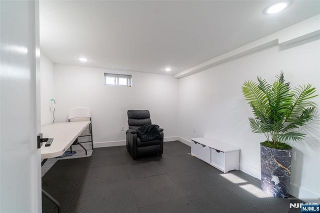 0058 26th, Fair Lawn, NJ 07410