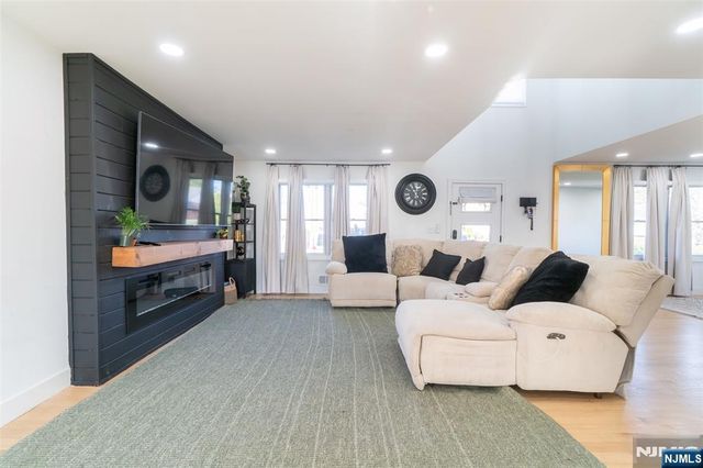 0058 26th, Fair Lawn, NJ 07410