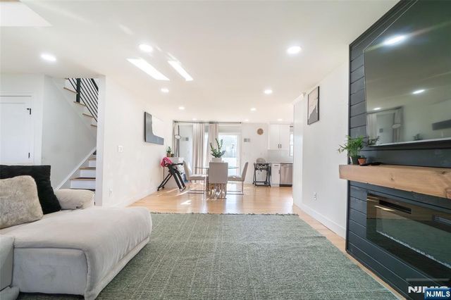 0058 26th, Fair Lawn, NJ 07410