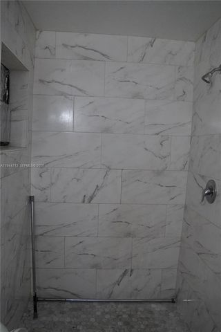 4370 NW 174th Dr 2, Miami Gardens, FL 33055