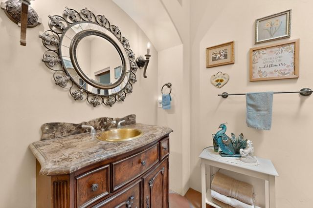 3009 Calle San Angel NW, Albuquerque, NM 87107