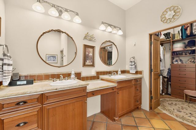 3009 Calle San Angel NW, Albuquerque, NM 87107