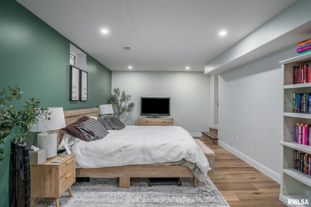 2636 12TH Street, Moline, IL 61265