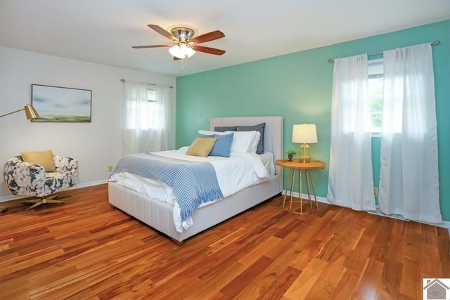 1511 Oxford Drive, Murray, KY 42071