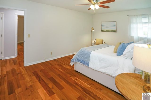 1511 Oxford Drive, Murray, KY 42071