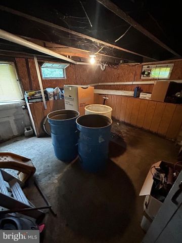 1797 MAIN ST, Port Trevorton, PA 17864
