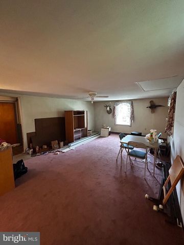 1797 MAIN ST, Port Trevorton, PA 17864