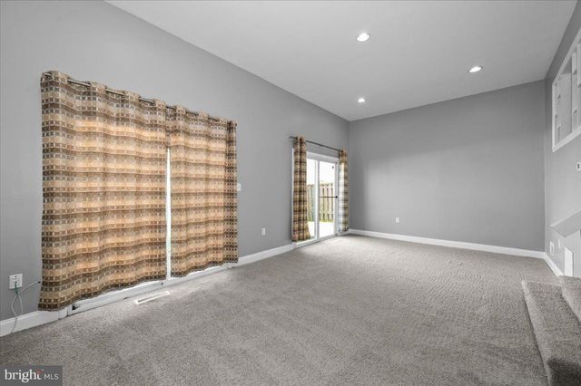 6309 ARWEN CT, Fort Washington, MD 20744