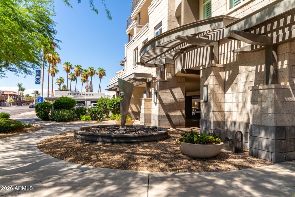 3801 N GOLDWATER Boulevard G201, Scottsdale, AZ 85251 — photo 2