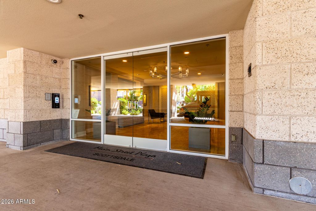 3801 N GOLDWATER Boulevard G201, Scottsdale, AZ 85251 — photo 3