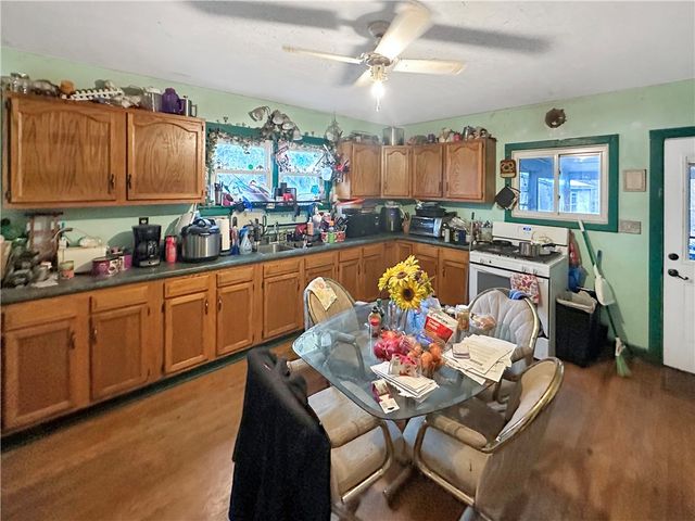 1022 Onondaga Road, Camillus, NY 13031