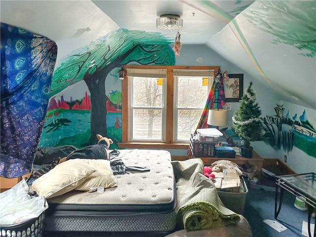 1022 Onondaga Road, Camillus, NY 13031