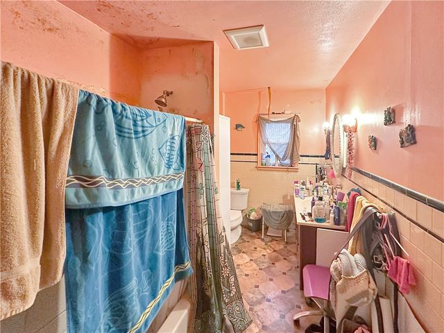 1022 Onondaga Road, Camillus, NY 13031