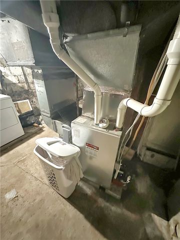 1022 Onondaga Road, Camillus, NY 13031