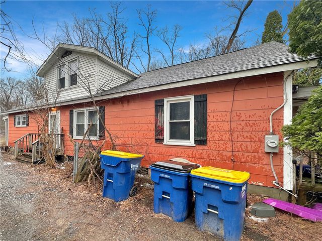 1022 Onondaga Road, Camillus, NY 13031