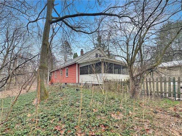 1022 Onondaga Road, Camillus, NY 13031