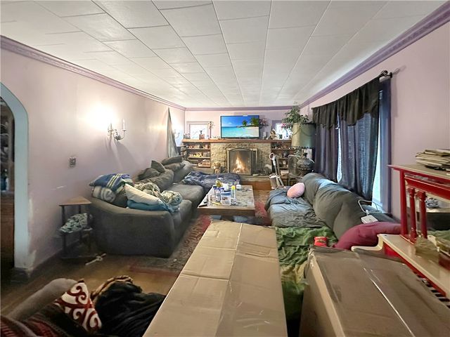 1022 Onondaga Road, Camillus, NY 13031