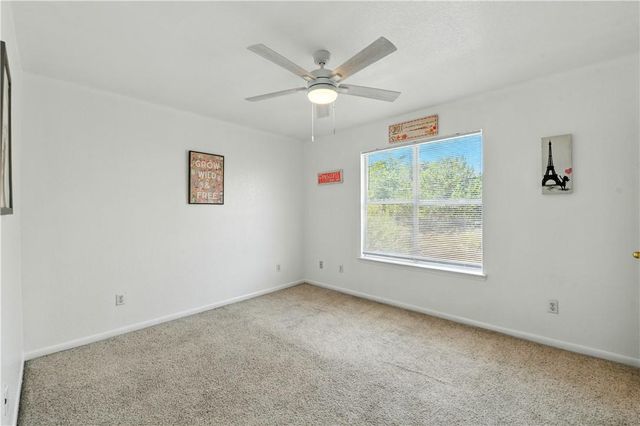 2410 Royal Crest CIR, Killeen, TX 76549