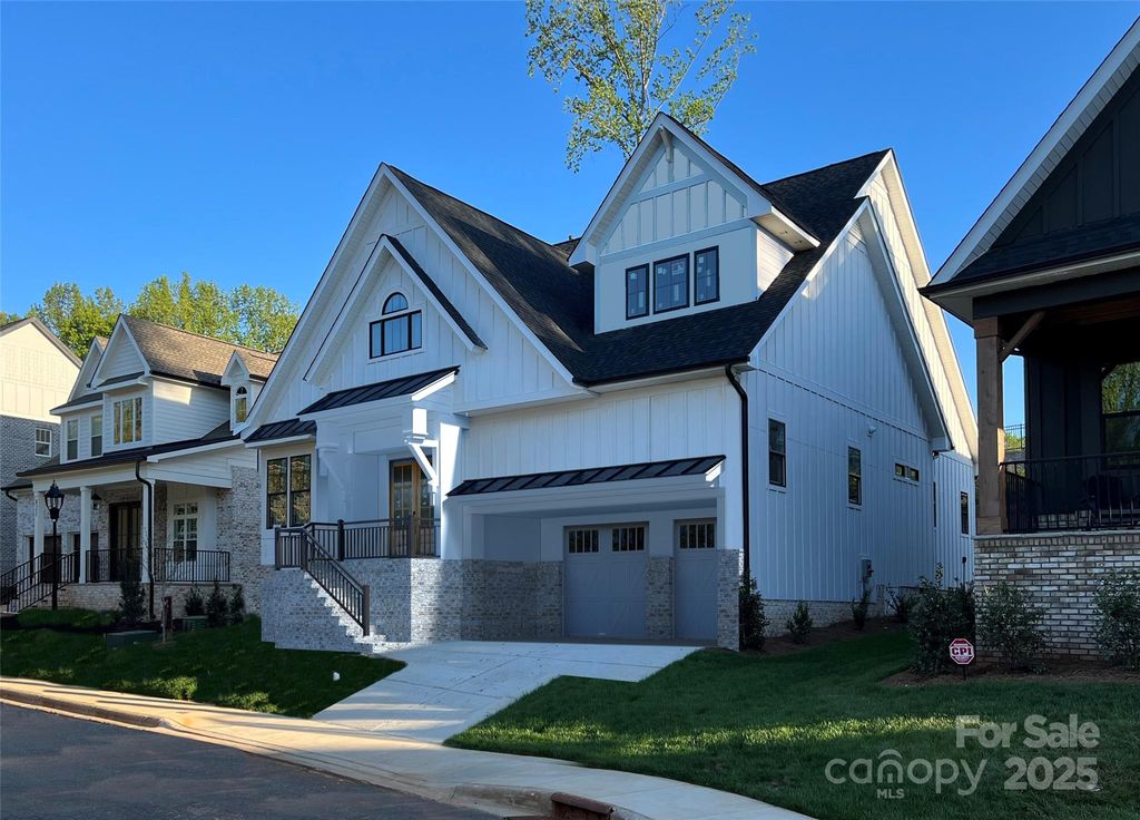 827 Naples Drive, Davidson, NC 28036