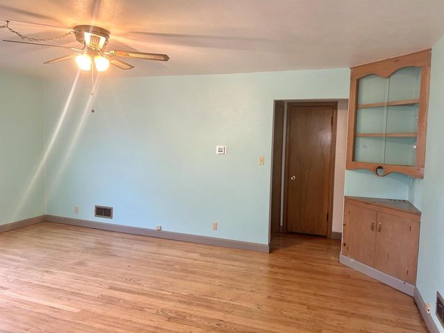 705 6TH STREET, Menasha, WI 54952