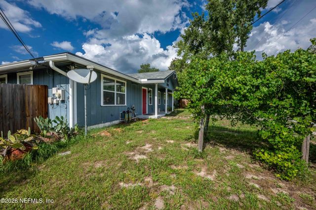 5405 JULINGTON CREEK Road, Jacksonville, FL 32258