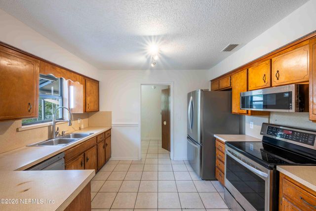 5405 JULINGTON CREEK Road, Jacksonville, FL 32258